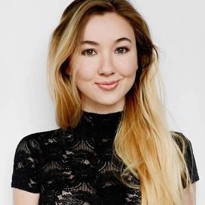 Meet your Posher, Alecia